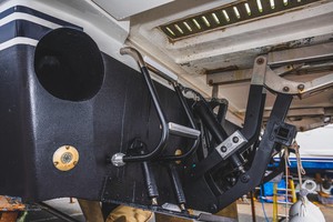 Yacht Refinishing